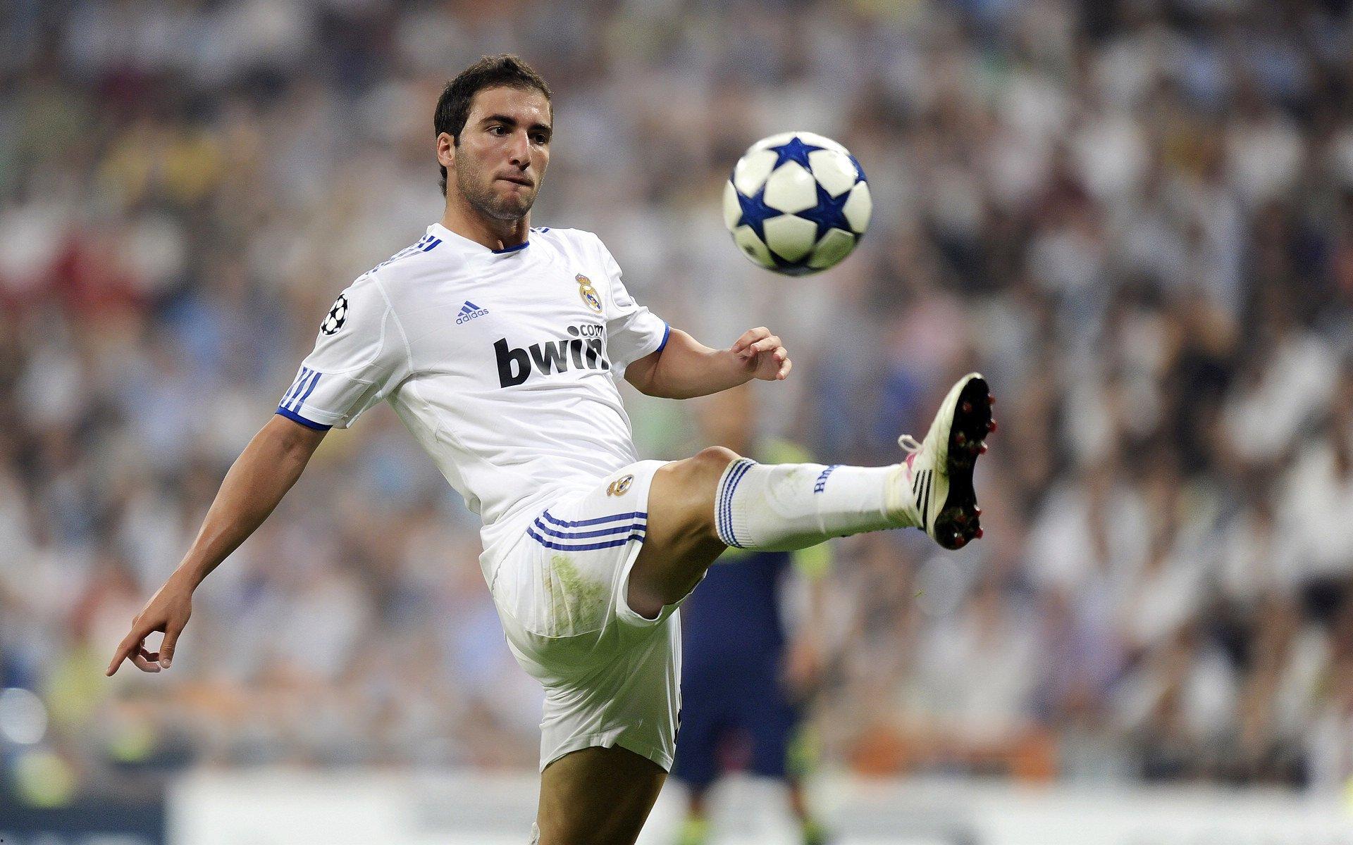 革新之路，乌兹别克斯坦青训模式为中国足球点亮希望之光