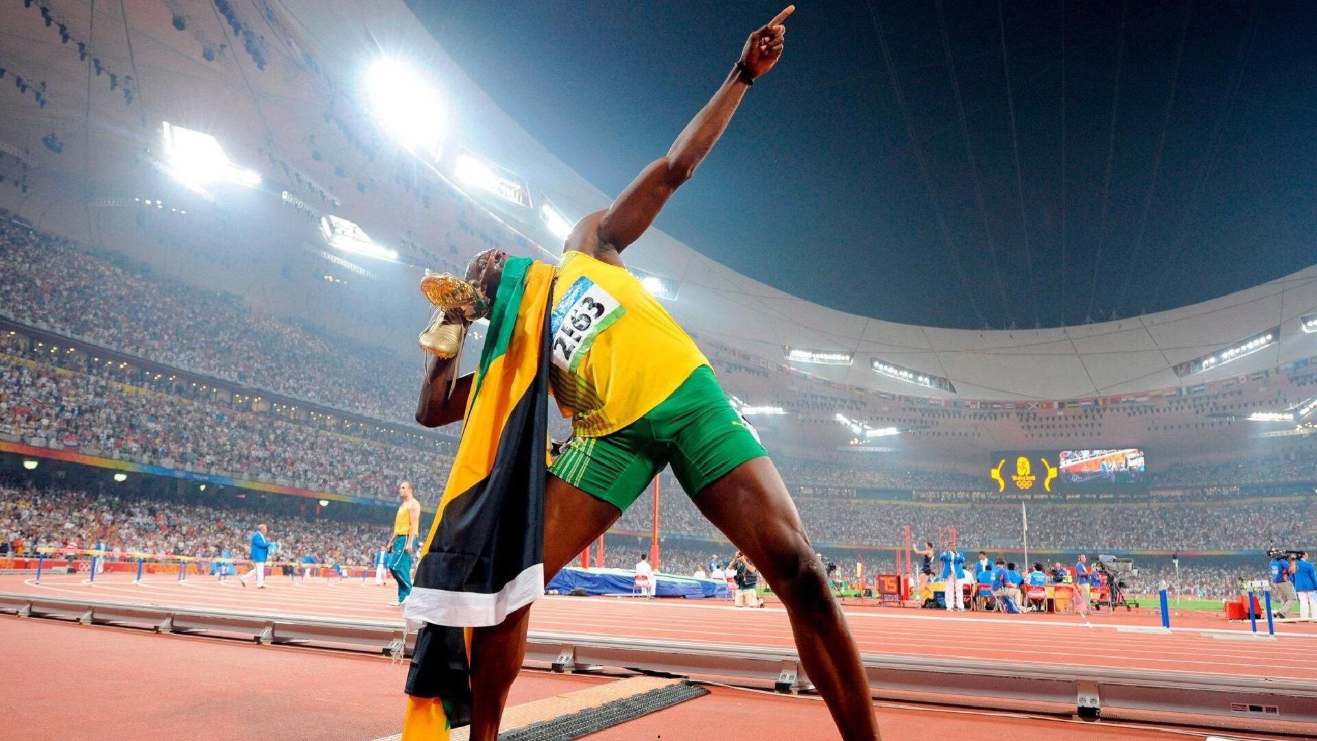 热那亚总监坦言世俱杯闪耀表现成双刃剑，F-埃斯波西托引进计划遇阻